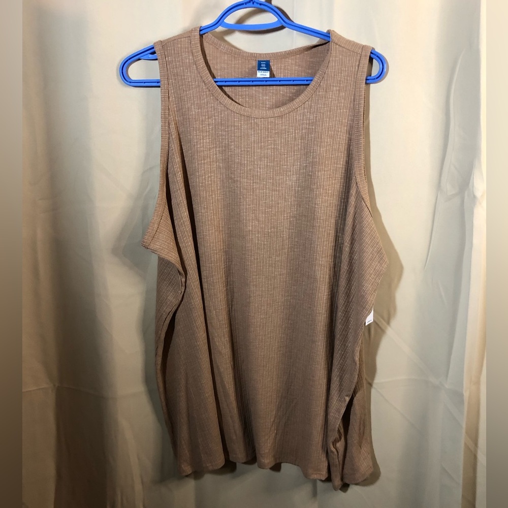 NWT Old Navy Peach/Orange Tank - long